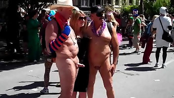 Contest Public Nudist Exhibitionist CFNM 