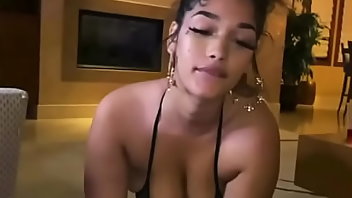 Beauty Pussy Blowjob 